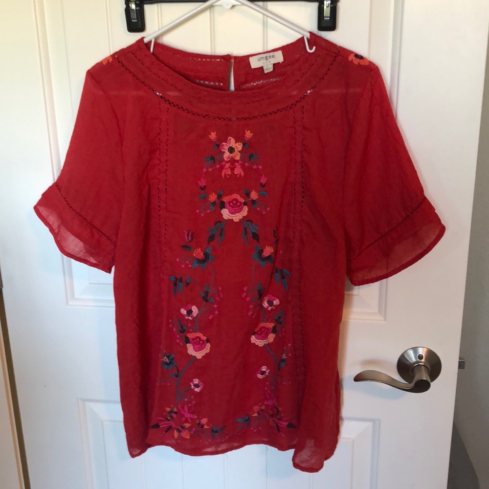 Red flowy Top